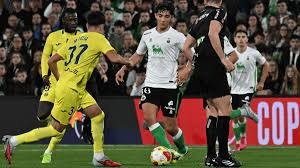 弗兰克：如果范德芬还能做到这样，他就可以直接从我身边走过